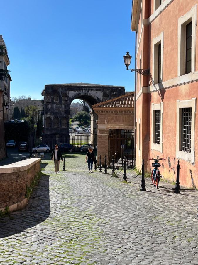 Shabby Roman Studio- Ai Fori Imperiali Dış mekan fotoğraf