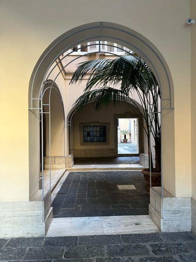 Shabby Roman Studio- Ai Fori Imperiali Dış mekan fotoğraf